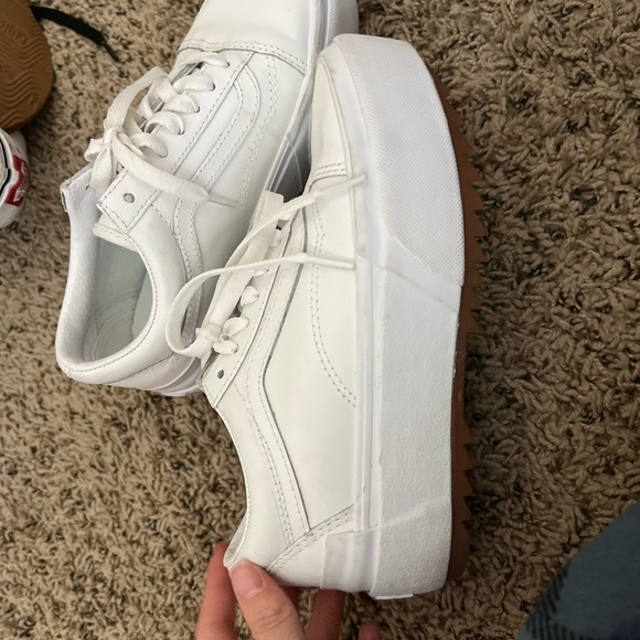 Sleek White Lace-Up Vans Stackform with gum sole - Picture 1 of 2